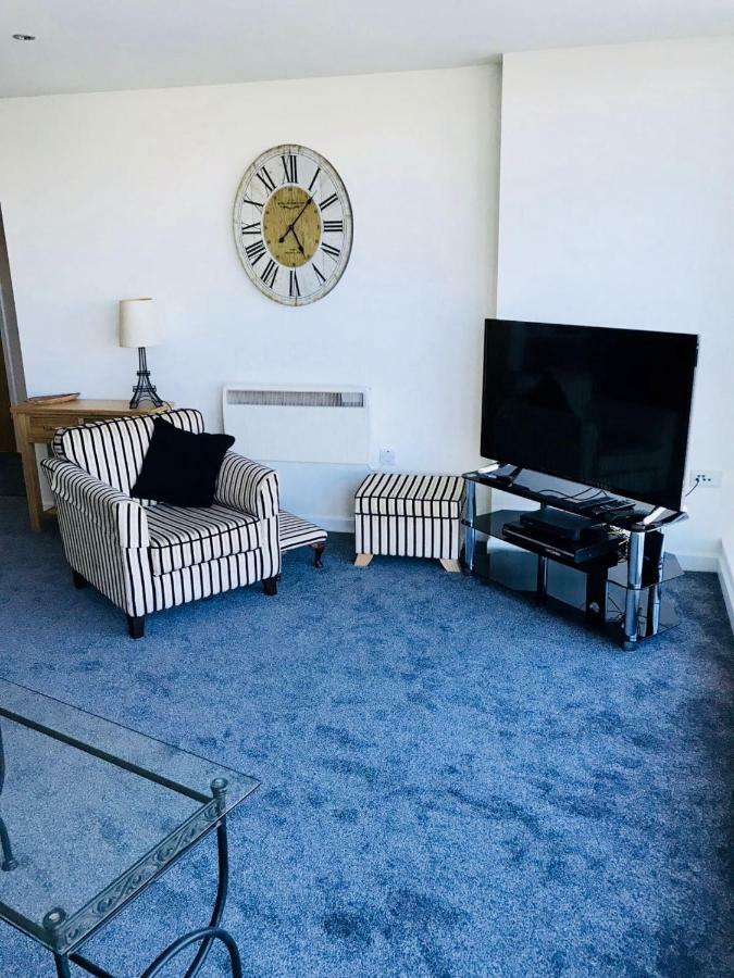 Luxury 2 Bedroom Apartment In Prime City Location بلفاست المظهر الخارجي الصورة